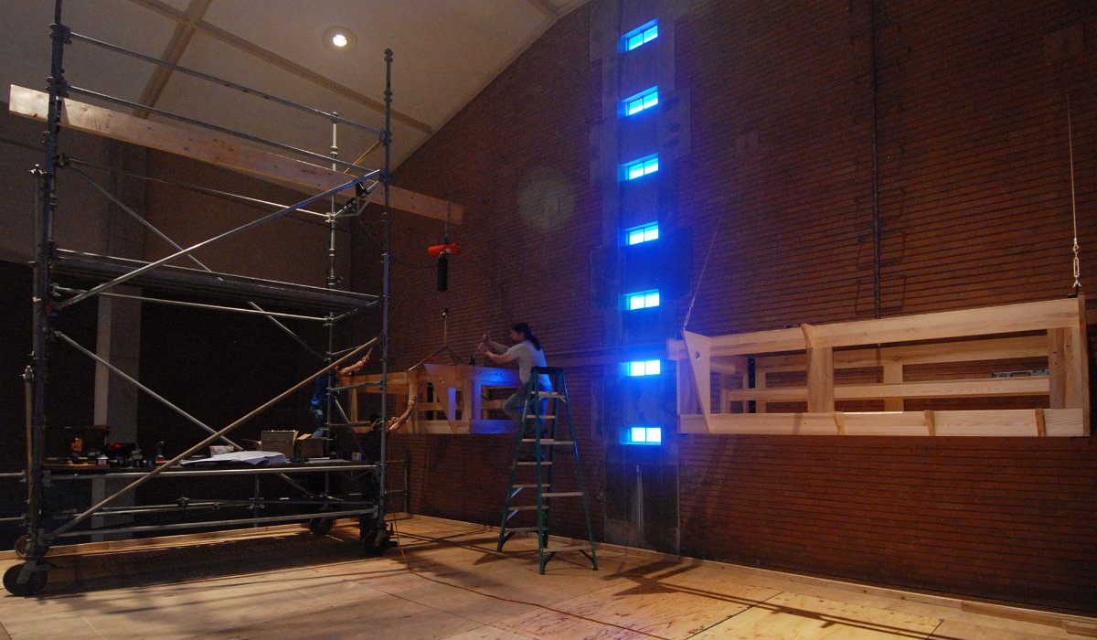DSC_4655.JPG - Antiphonal framing in place and ready for wind chests.