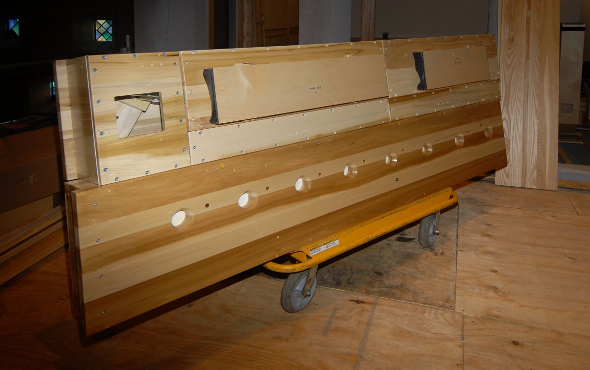 DSC_5127.JPG - Wind chests for 32' pipes.
