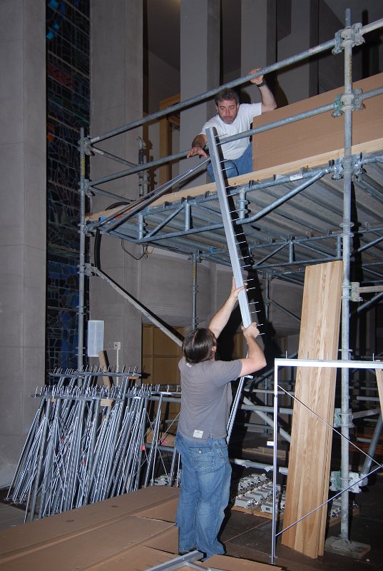 DSC_5151.JPG - Handing up pipe racks.