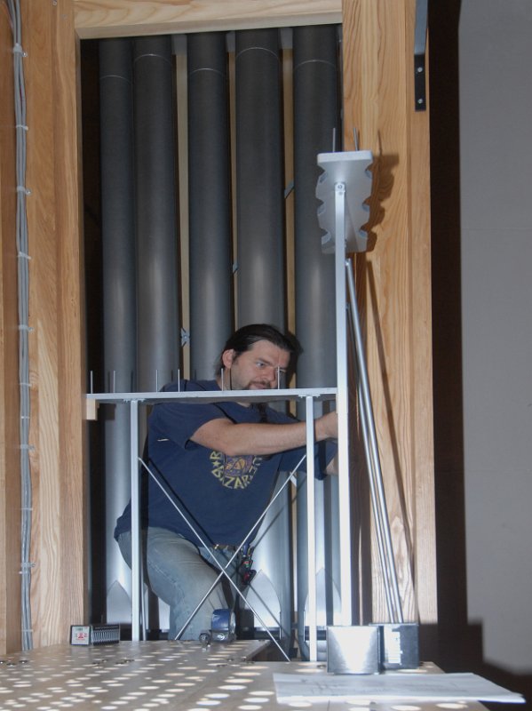 DSC_5688.JPG - Jean Nicolo installing pipe racks.