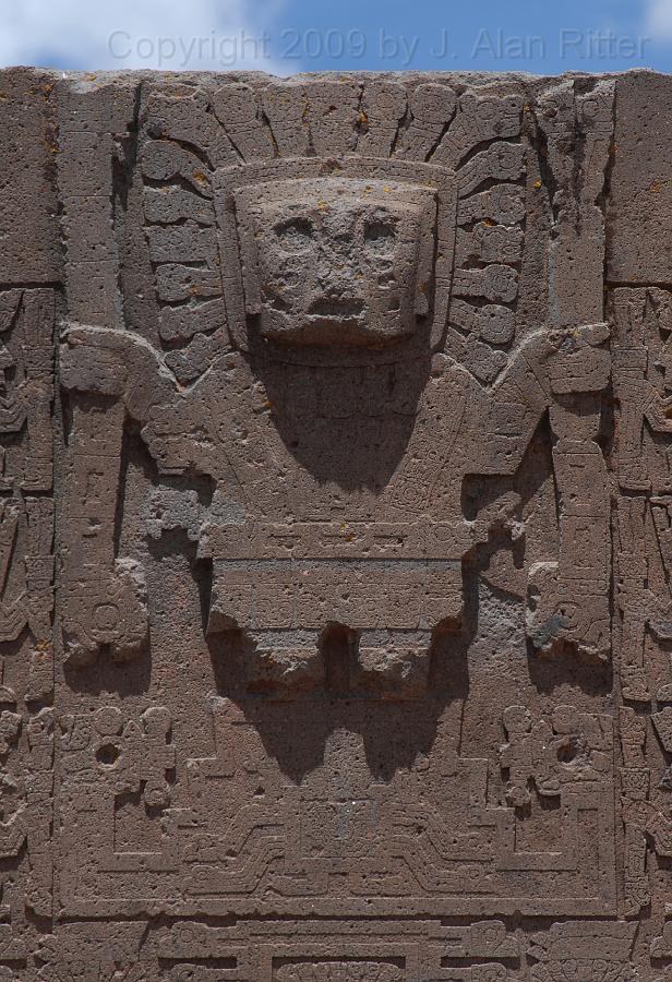 DSC_2914.JPG - Carving of Father Sun on the Sun Gate.