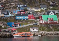DSC 5777  Houses and Tender, Qaqortoq